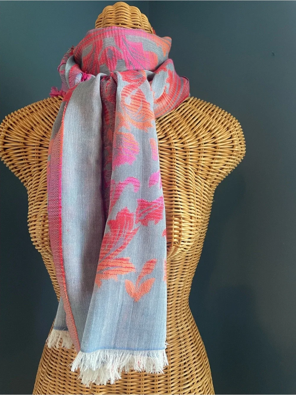J Jill Very Pretty Ombré Leaves Scarf Jacquard Pink Orange Grey Fringe